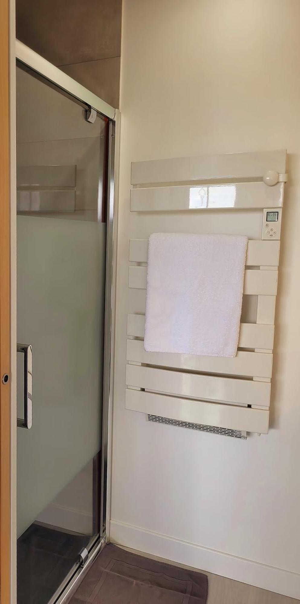 Studio Climatise, Vue Imprenable-Wifi Vence Kültér fotó